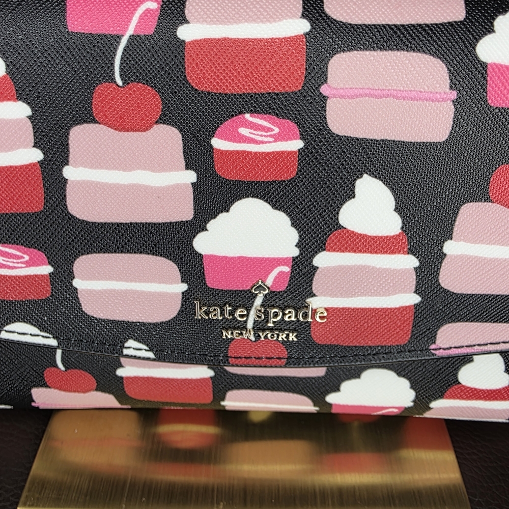 Kate Spade Laurel Way Mini Pastries Cupcakes Crossbody - Picture 2 of 7